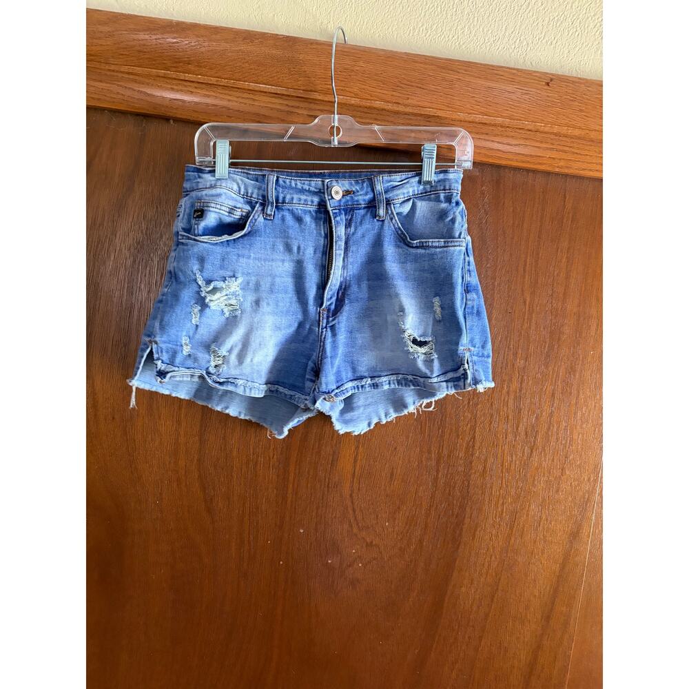 KanCan Distressed Denim Shorts Size 9/28 Raw Hem Mid Rise Jean Shorts